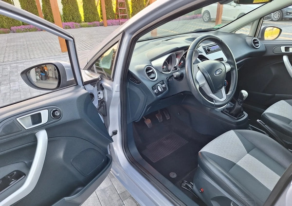Ford Fiesta cena 23900 przebieg: 182000, rok produkcji 2012 z Mrocza małe 191